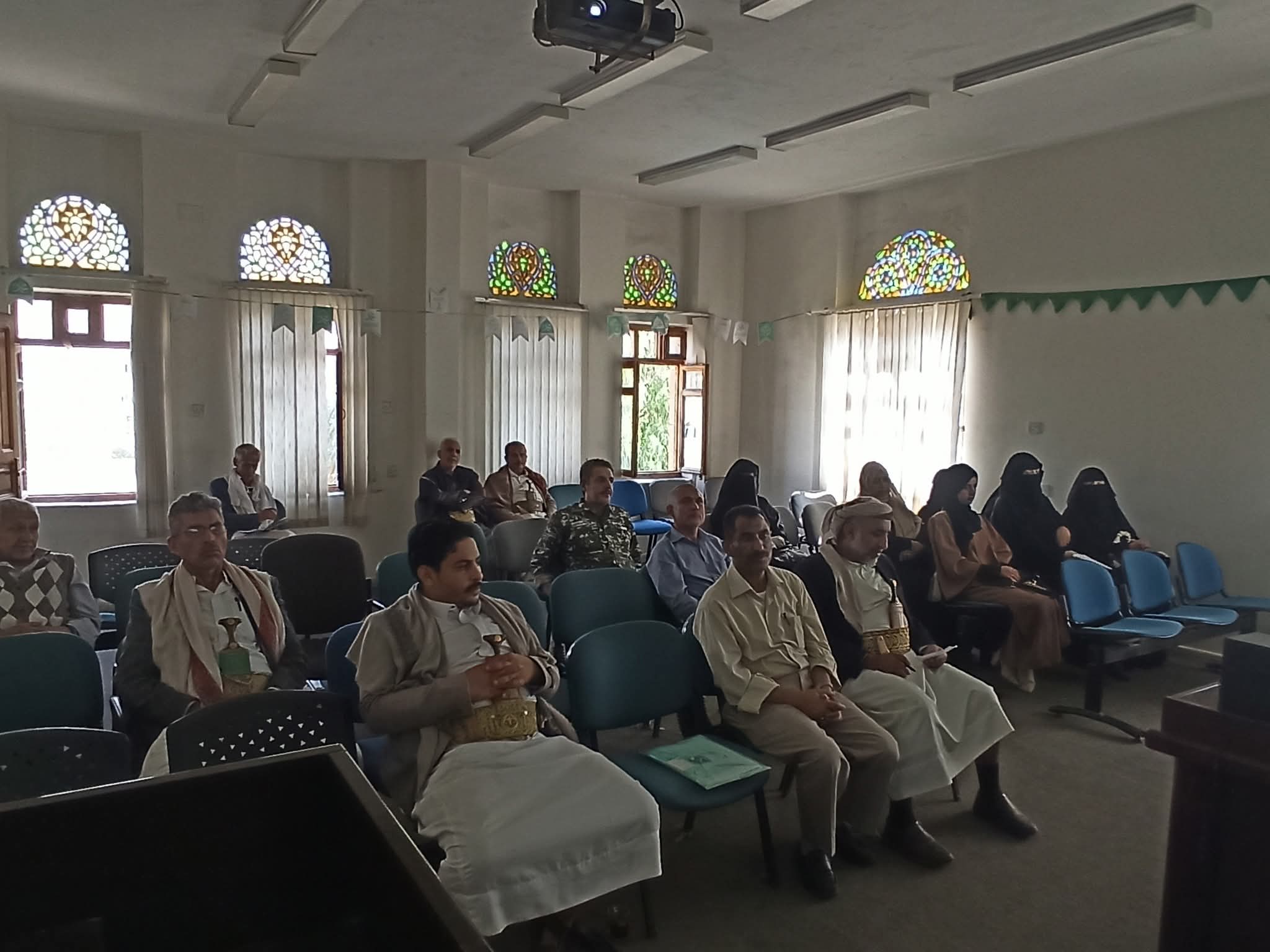الهيئة العامة للآثار والمتاحف تقيم ندوة علمية حول النتائج الأولية للنزول الميداني السابع إلى موقعي جبل اللوذ وجبل سليام بمحافظة الجوف - صورة إضافية 2